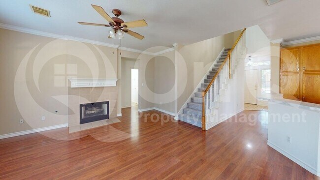 Foto del edificio - 1716 Rosenborough Ln S