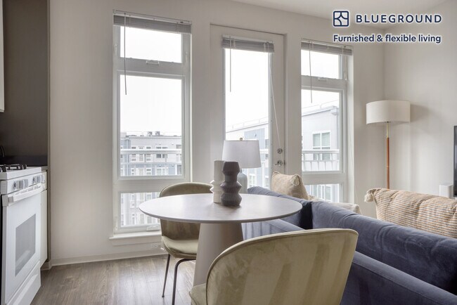 Foto del edificio - 445 Artisan Way