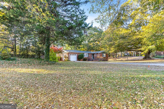 Building Photo - 920 Vfw Dr