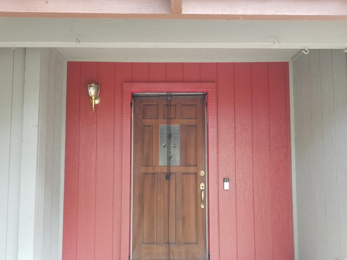 Building Photo - 248 Folia Ct