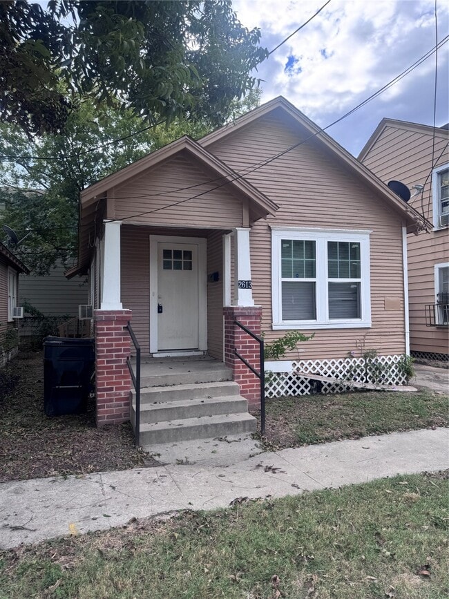 Building Photo - 2613 Nettleton St