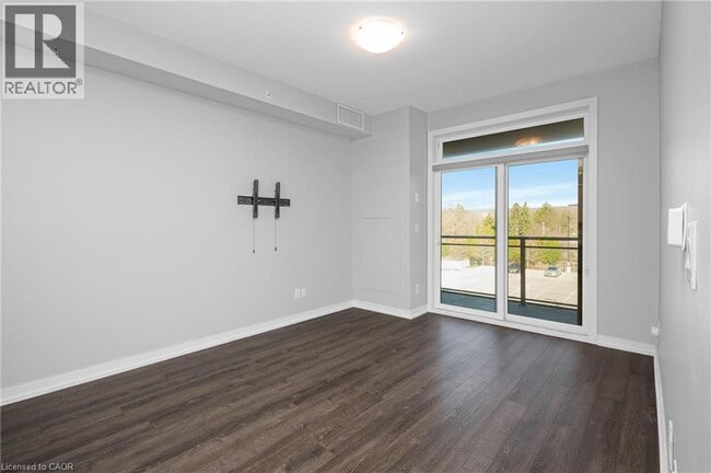 Building Photo - 457 Plains Rd E