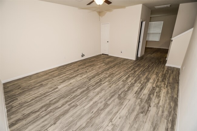 Foto del edificio - 835 Frontera Ct