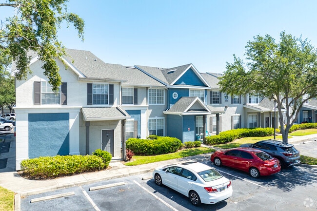 Building Photo - 2211 Grand Isle