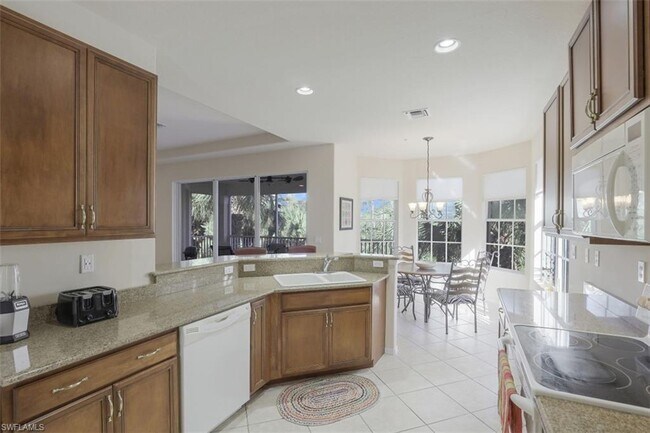 Foto del edificio - 12850 Carrington Cir