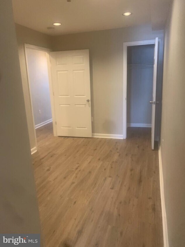 Foto principal - 637 Park Rd NW