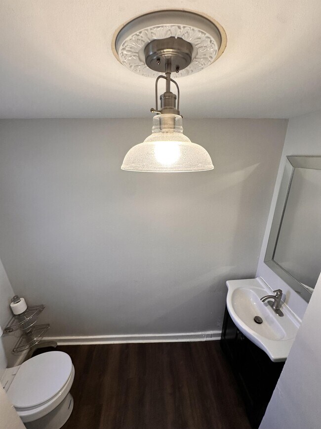 Foto del edificio - 334 Raymond St