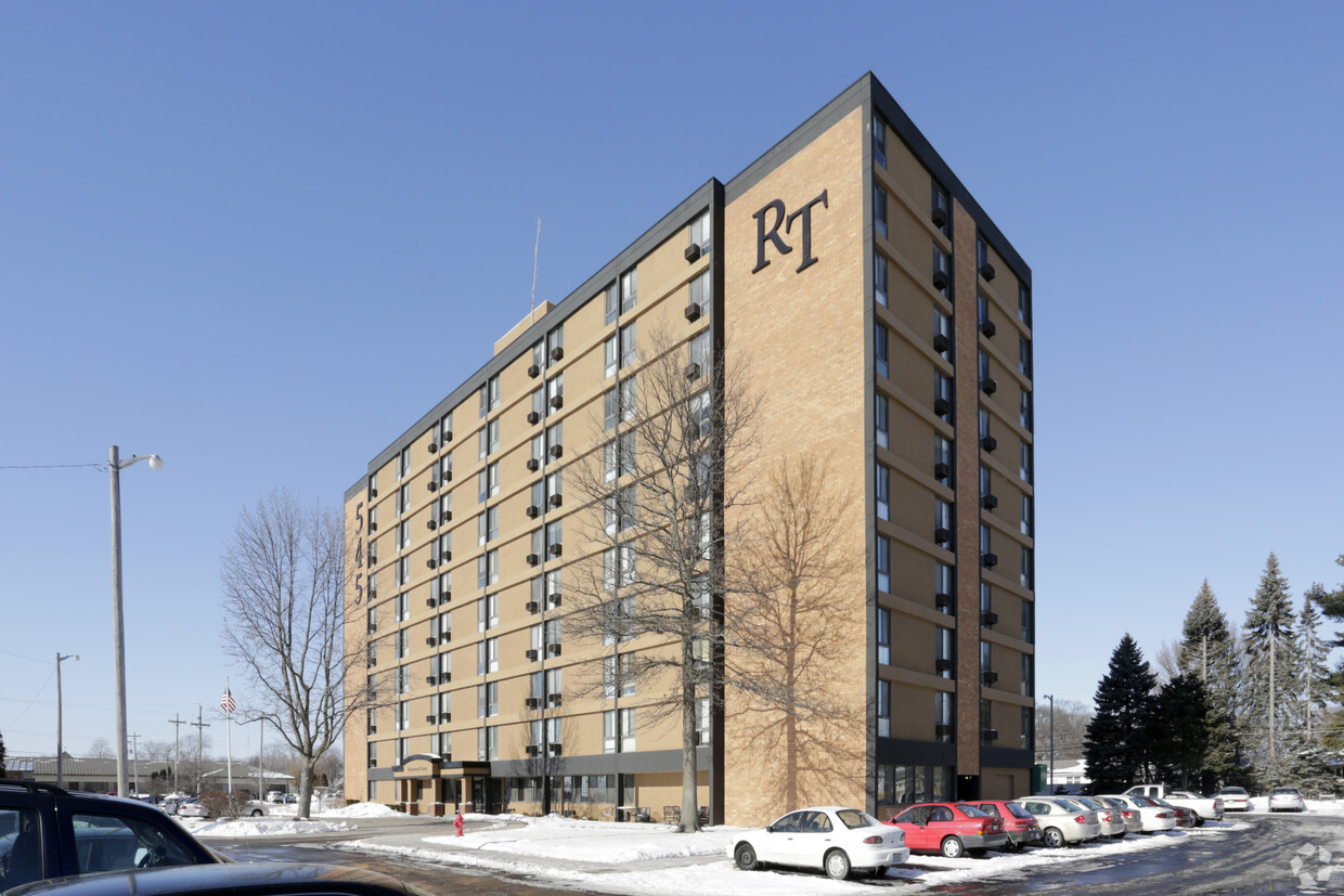 Foto principal - Ridgewood Towers