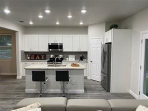 Building Photo - 2611 Lakeridge Dr