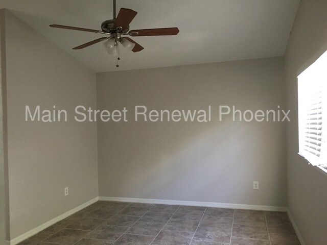 Foto del edificio - 3145 23rd Ave N