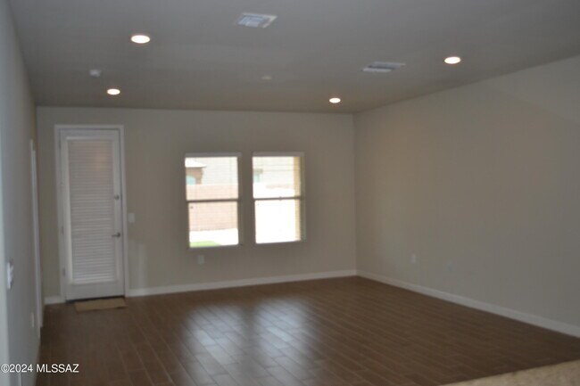 Building Photo - 10133 N Sand Sage Trail
