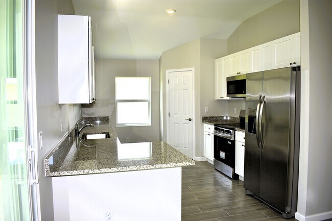 Foto del edificio - 3109 SW Curcuma St