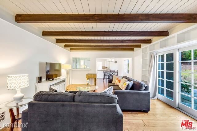 Foto del edificio - 4 br, 4 bath House - 1242 Sunset Plaza Dr