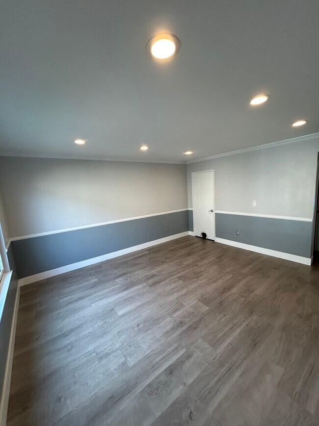 Building Photo - 16580 Nube Ln