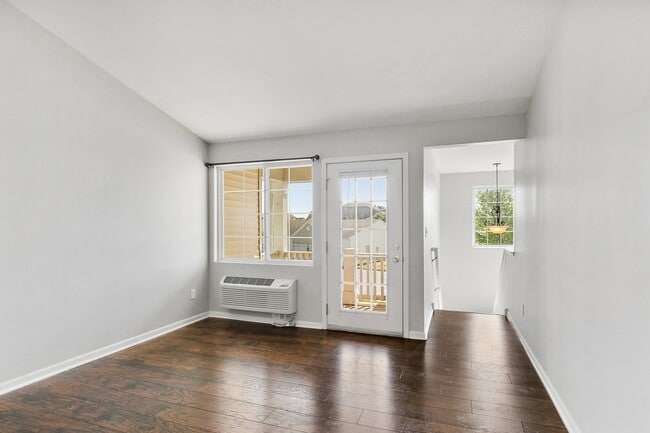 Building Photo - 148 Bertram Dr