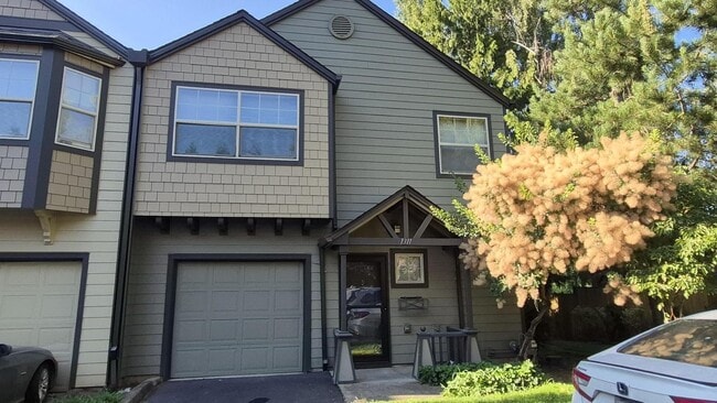 Photo - 1311 SW Edgefield Meadows Ct. Townhome