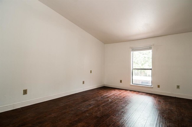 2125 Augusta Drive photo'