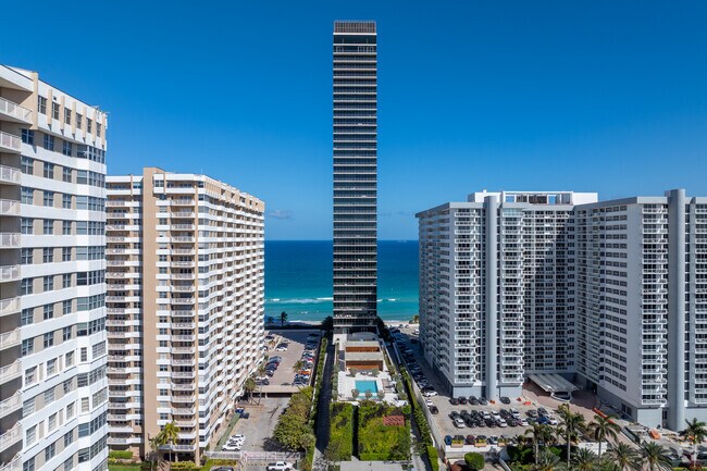 Building Photo - 2000 S Ocean Blvd