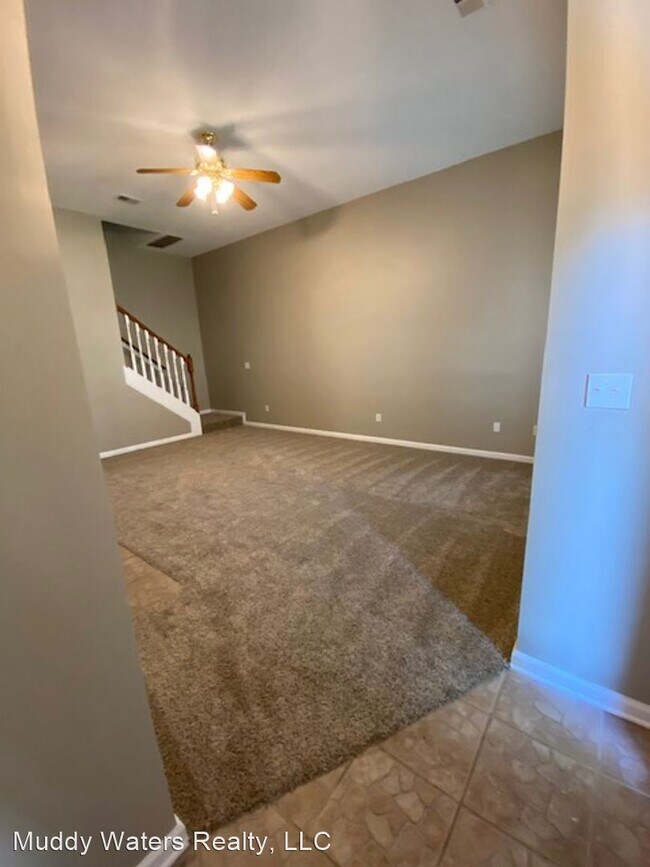 Building Photo - 4 br, 2.5 bath House - 7170 Swinnea Ridge N