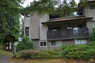 Building Photo - 10511 Holly Park Ln