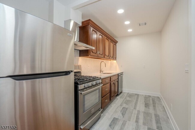 Foto del edificio - 135 Main St