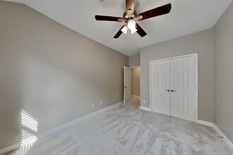 Building Photo - 18327 Bluewater Cove Dr