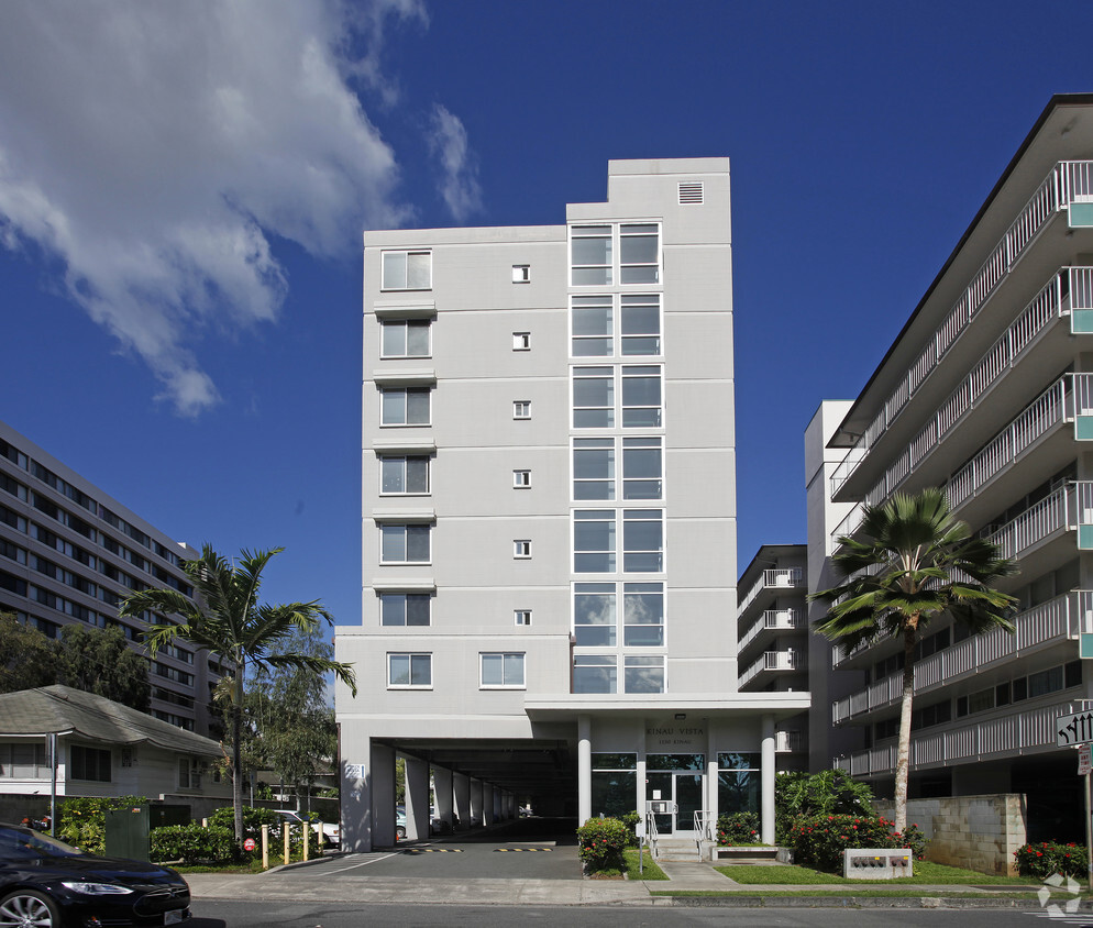 Building Photo - Kinau Vista