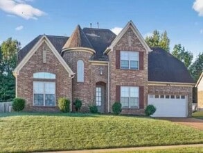 Building Photo - 6135 Abigail Bluffs Dr