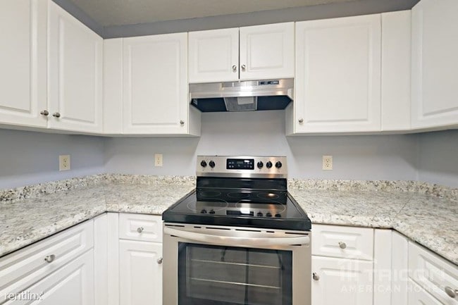 Building Photo - 208 Whiteford Way
