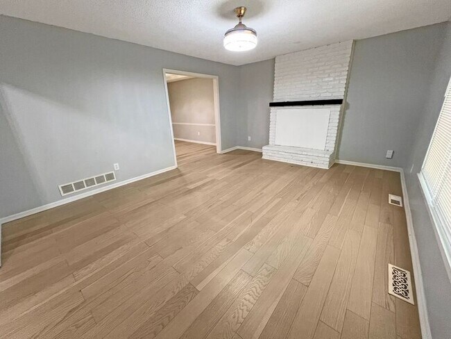 Building Photo - 16012 W 151st Ter