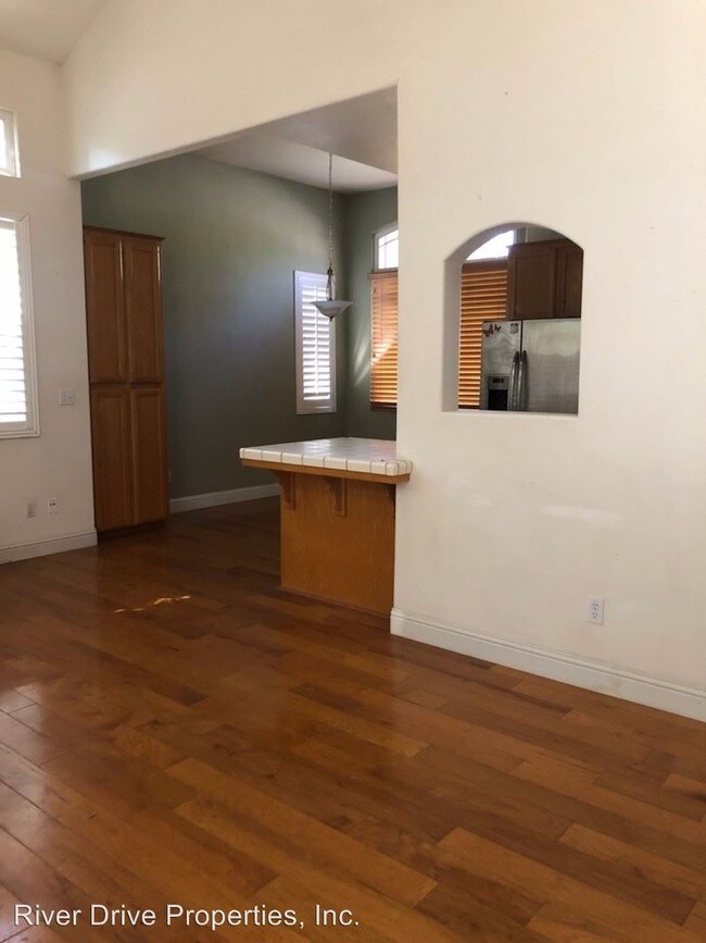 Building Photo - 3 br, 2 bath House - 7328 N. Hayes Ave