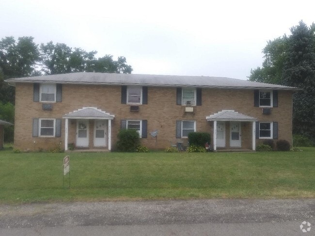 Building Photo - 3893 Beech Hill Rd NW