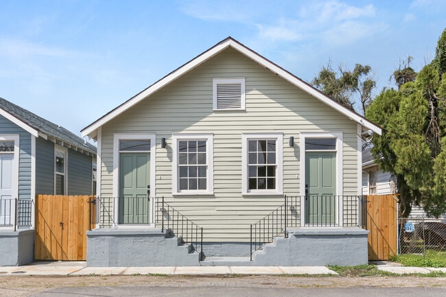 Building Photo - 8701 Green St