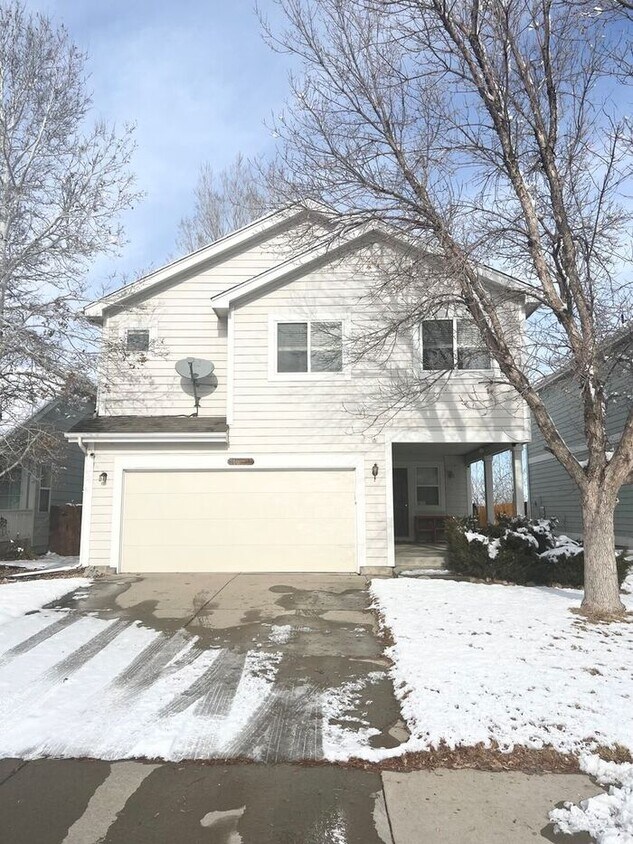 Foto principal - Beautiful 4 Bed 2 Bath Home in Firestone