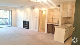 Primary Photo - 5314 Raintree Cir