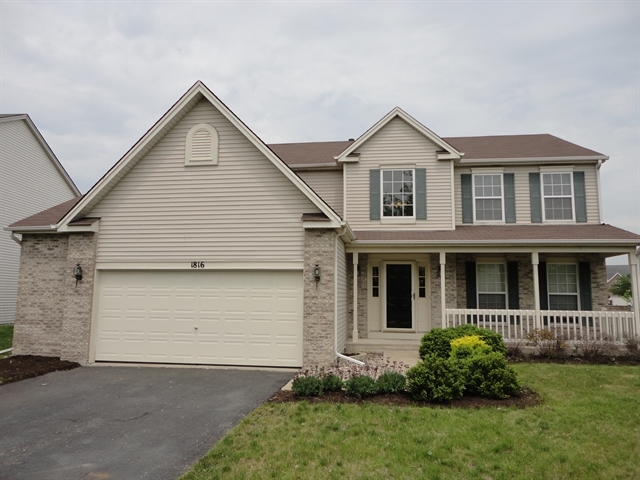 Primary Photo - 1816 Ridge Moor Drive