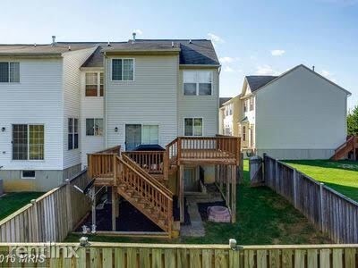 Building Photo - 3 br, 2.5 bath Townhome - 625 Kirkcaldy Way