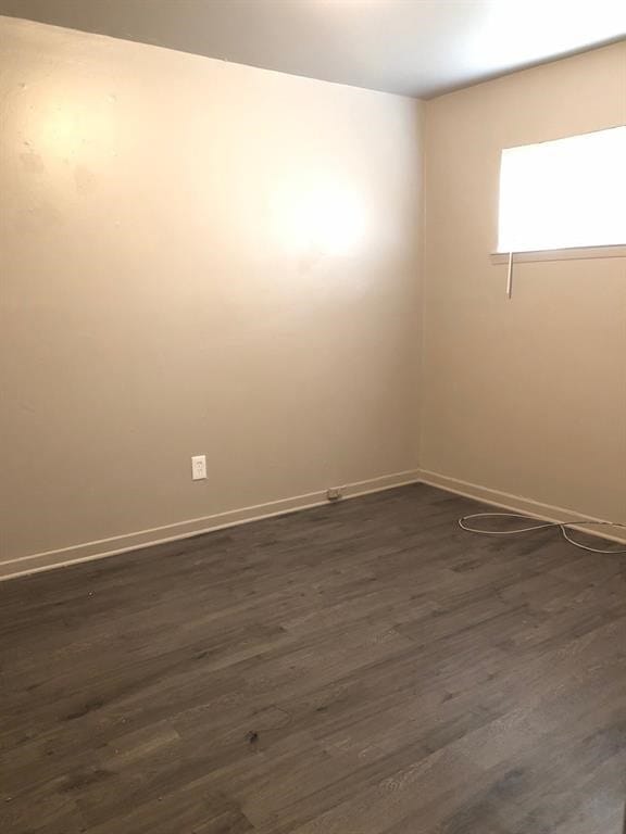 Building Photo - 6815 Beachwood St