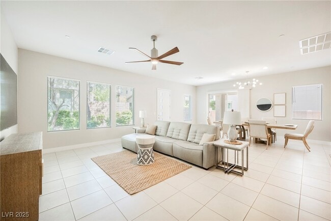 Foto del edificio - 11262 Cactus Tower Ave