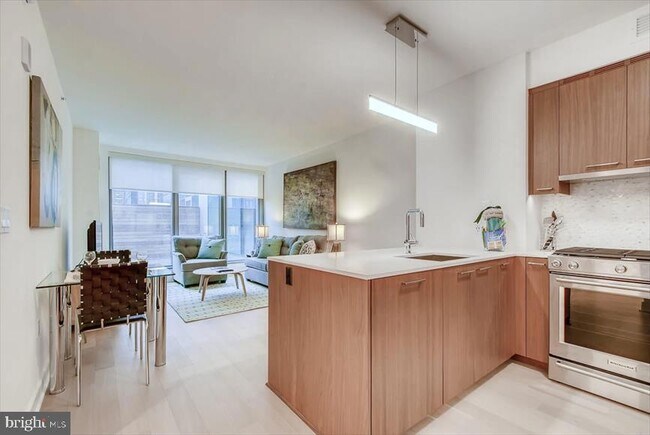 Foto del edificio - 28 K St SE