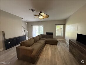 Building Photo - 6129 Lakefront Dr