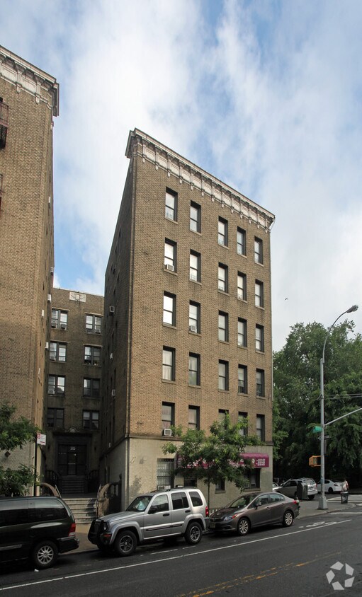 Building Photo - 293-299 Fort Washington Ave