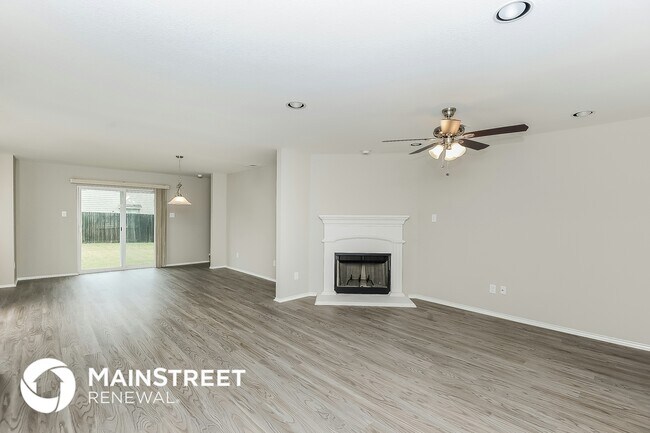 Building Photo - 8536 Star Thistle Dr