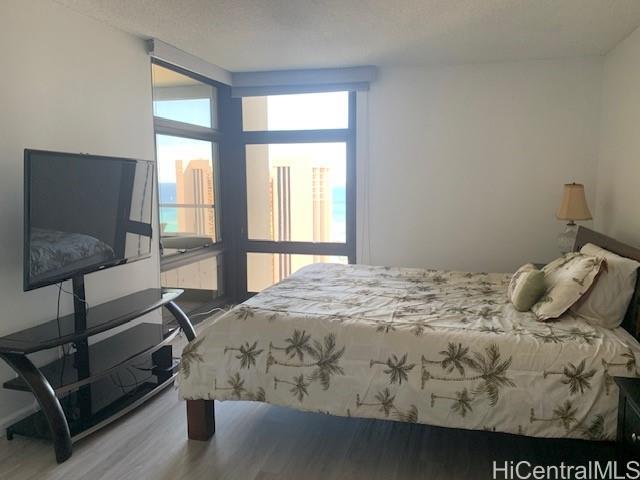 Building Photo - 1650 Ala Moana Blvd