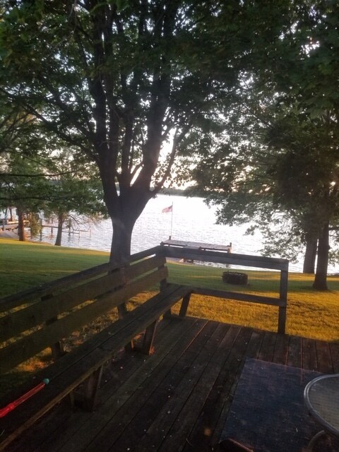 Summer View, Backyard, Dock - 932 Tayco Rd