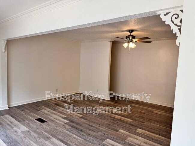 Building Photo - 2112 41st St