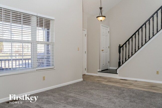 Building Photo - 4244 Mallard Dr