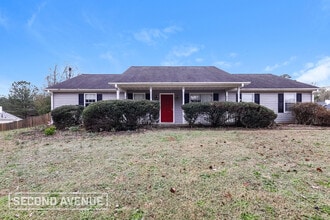 Building Photo - 226 Fern Ct