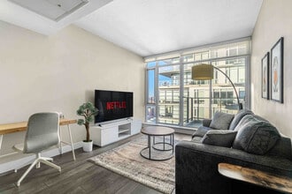 Building Photo - 1188-1183 3 St SE