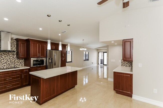 Building Photo - 2884 W 73rd Terrace